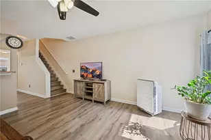 2706 Heathrow Dr, Lawrenceville, GA 30043 - Photo 9