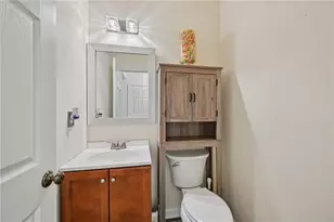 2706 Heathrow Dr, Lawrenceville, GA 30043 - Photo 15