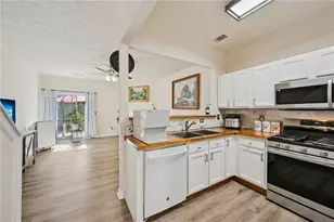 2706 Heathrow Dr, Lawrenceville, GA 30043 - Photo 5