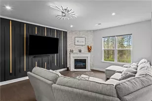 1391 Crestwind Rd NW, Kennesaw, GA 30152 - Photo 7