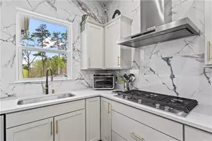 1391 Crestwind Rd NW, Kennesaw, GA 30152 - Photo 13