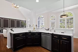 1725 Bucks Club Dr, Alpharetta, GA 30005 - Photo 15