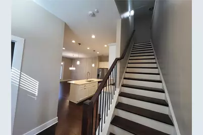 5728 Taylor Way, Atlanta, GA 30342 - Photo 3