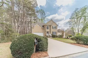 4706 Cedar Wood Dr SW, Lilburn, GA 30047 - Photo 3