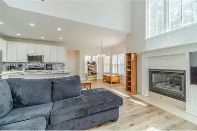 4706 Cedar Wood Drive SW, Lilburn, GA 30047 - Photo 19