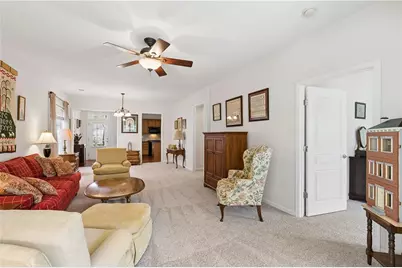 6233 Azalea Way, Hoschton, GA 30548 - Photo 5