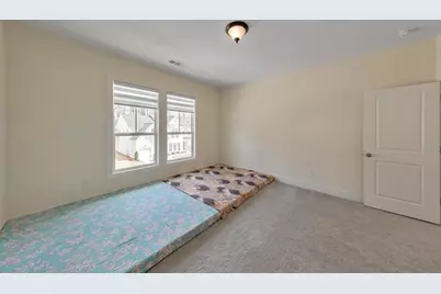 950 Keystone Drive, Woodstock, GA 30188 - Photo 33