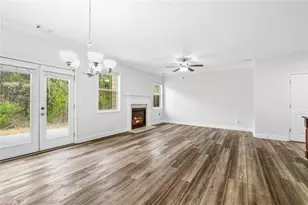 2035 Wheylon Dr, Lawrenceville, GA 30044 - Photo 11