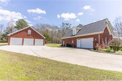 2101 Indian Shoals Road, Loganville, GA 30052 - Photo 17