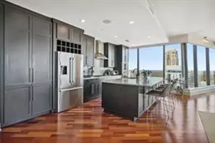 3344 Peachtree Rd NE, Atlanta, GA 30326 - Photo 13