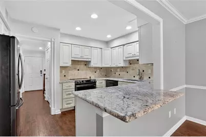 1666 Executive Park Lane NE, Atlanta, GA 30329 - Photo 9