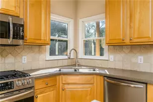 8670 Woodland View Dr, Gainesville, GA 30506 - Photo 11