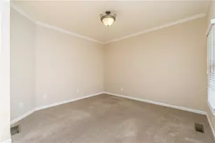 8670 Woodland View Dr, Gainesville, GA 30506 - Photo 5