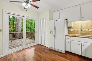 2411 Emberwood Ct NW, Kennesaw, GA 30152 - Photo 7