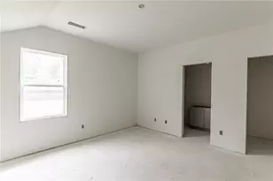 1833 Piney Bend Dr, Buford, GA 30518 - Photo 23