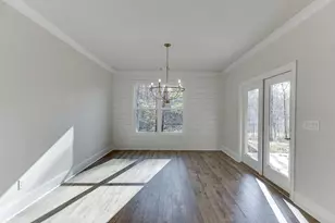 1833 Piney Bend Dr, Buford, GA 30518 - Photo 15