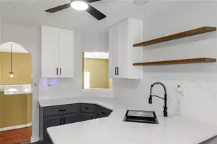 731 Bridgewood Ct, Lithonia, GA 30058 - Photo 15