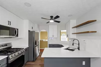 731 Bridgewood Court, Lithonia, GA 30058 - Photo 11