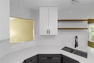 731 Bridgewood Ct, Lithonia, GA 30058 - Photo 13