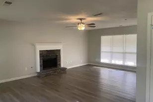 5132 Meadows Lake Dr, Powder Springs, GA 30127 - Photo 3