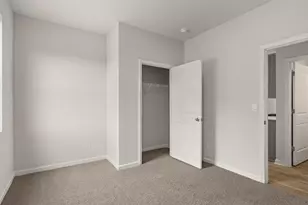 38 Biltmore Pl, Braselton, GA 30517 - Photo 13