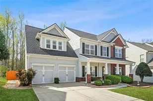 2325 Village Green Dr, Fairburn, GA 30213 - Photo 3