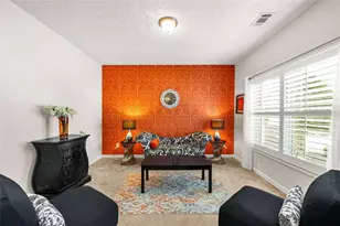 2325 Village Green Dr, Fairburn, GA 30213 - Photo 9