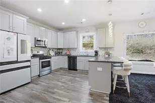 5663 Eternal Dr, Atlanta, GA 30349 - Photo 7