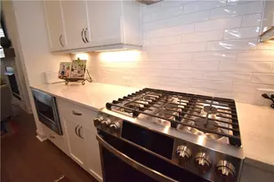 4925 Sealy Cir, Peachtree Corners, GA 30092 - Photo 9