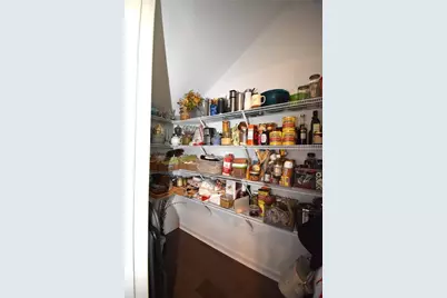 4925 Sealy Circle, Peachtree Corners, GA 30092 - Photo 9