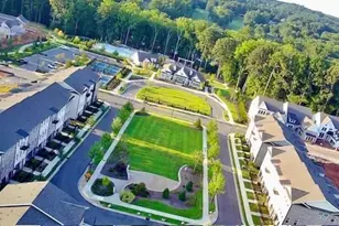 4925 Sealy Cir, Peachtree Corners, GA 30092 - Photo 31