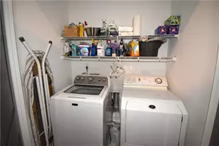 4925 Sealy Cir, Peachtree Corners, GA 30092 - Photo 23