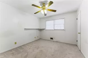 618 Rockborough Dr, Stone Mountain, GA 30083 - Photo 17