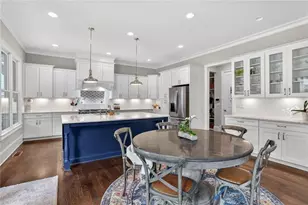 2758 Green Meadows Ln NE, Brookhaven, GA 30319 - Photo 7