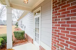 1310 Creek Vista Dr, Cumming, GA 30041 - Photo 37