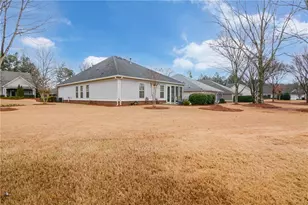 1310 Creek Vista Dr, Cumming, GA 30041 - Photo 43