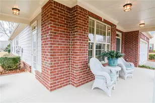 1310 Creek Vista Dr, Cumming, GA 30041 - Photo 5