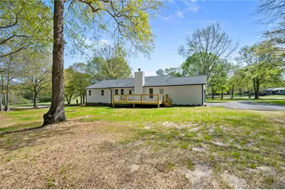 401 Coleman Drive, Statham, GA 30666 - Photo 11