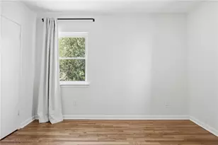 2240 Stephen Long Dr NE, Atlanta, GA 30305 - Photo 13