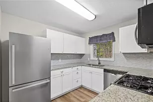 704 Gettysburg Pl, Atlanta, GA 30350 - Photo 17