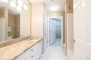 211 Colonial Homes Dr NW, Atlanta, GA 30309 - Photo 17