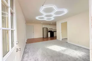 893 Hawthorn Ln, Grayson, GA 30017 - Photo 3