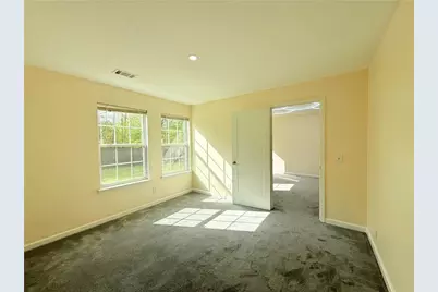 893 Hawthorn Lane, Grayson, GA 30017 - Photo 11