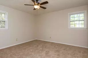 2993 E Howell Dr, Lawrenceville, GA 30044 - Photo 17