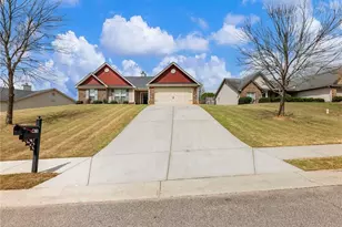 476 River Mist Cir, Jefferson, GA 30549 - Photo 31