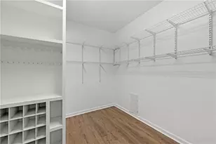 298 S Village Square, Canton, GA 30115 - Photo 21