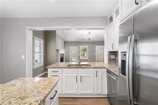 298 S Village Square, Canton, GA 30115 - Photo 5