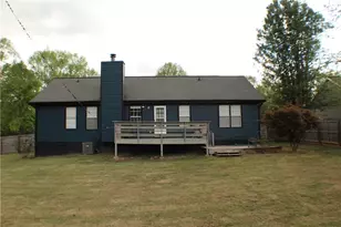 909 Century Oak Dr, Winder, GA 30680 - Photo 5