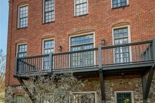 100 Founders Mill Ct, Roswell, GA 30075 - Photo 21