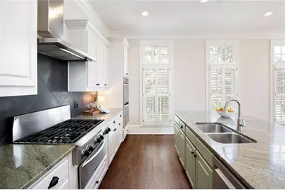 100 Founders Mill Court, Roswell, GA 30075 - Photo 45